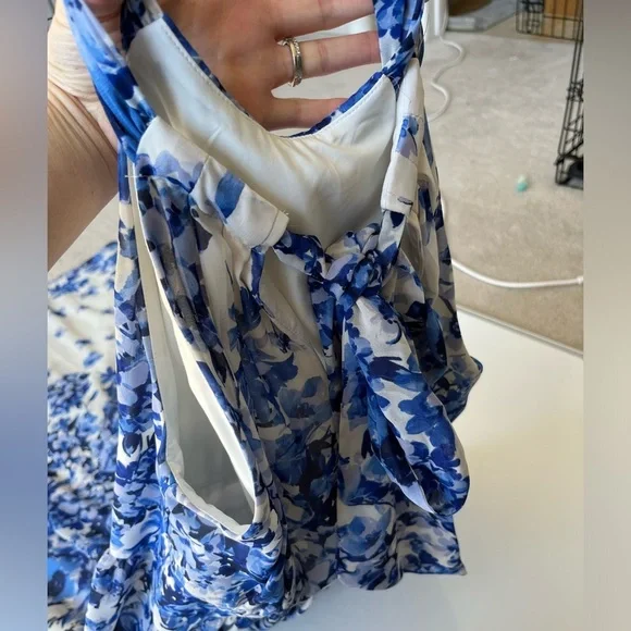 Eliza J Blue and White Floral Maxi Dress - Picture 5 of 10